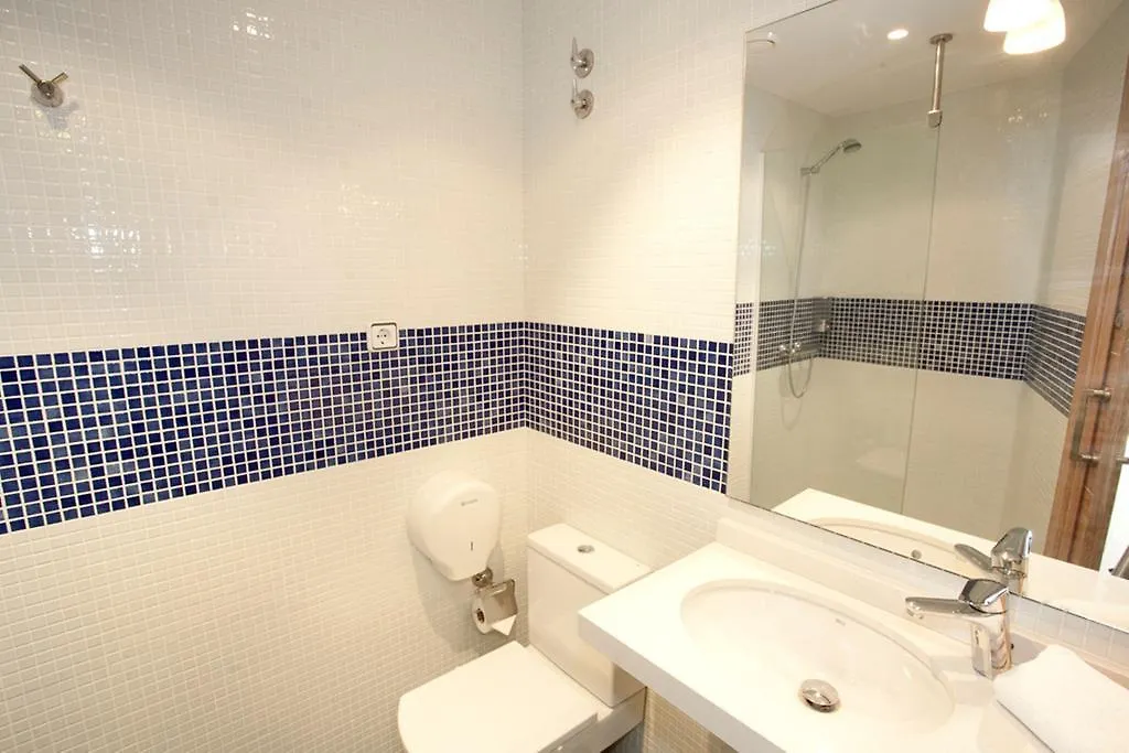 Hostel Coroleu House Barcelona